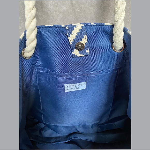🎉NWOT Summer & Rose Canvas Tote🎉, Navy/Cream - Picture 5 of 6